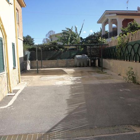 La Casa Gialla Trabia Eksteriør billede