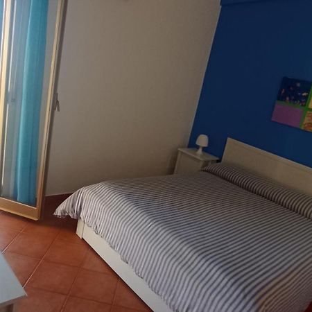 La Casa Gialla Trabia Eksteriør billede
